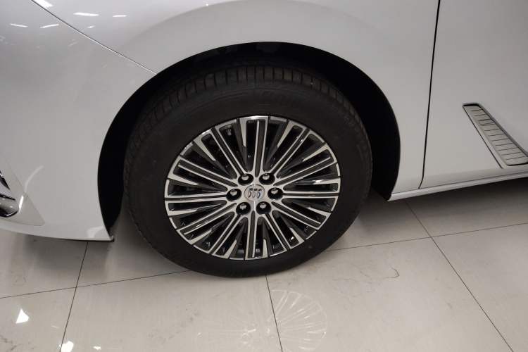 Used Buick GL8 New Energy 2024 Lu Zun Deluxe Edition 7-Seater