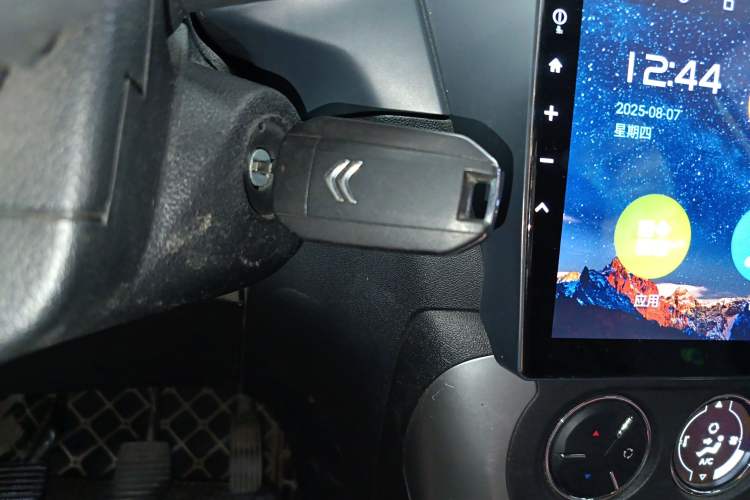 Used Citroen C3-XR 2017 230THP Manual Pioneer Edition
