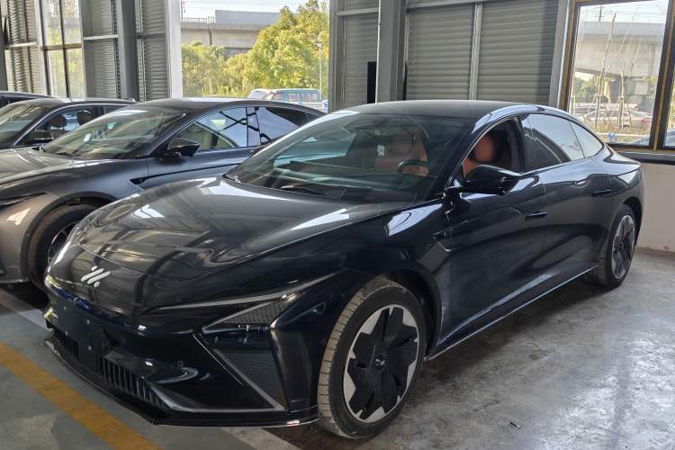 Used IM L7 2022 Dynamic Model