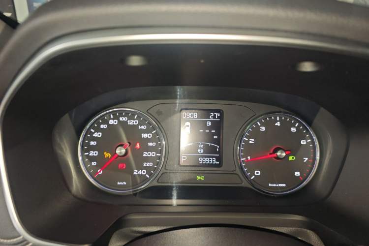 Used Roewe RX5 2016 20T Two-Wheel Drive Automatic Internet Smart Edition Instrument Cluster