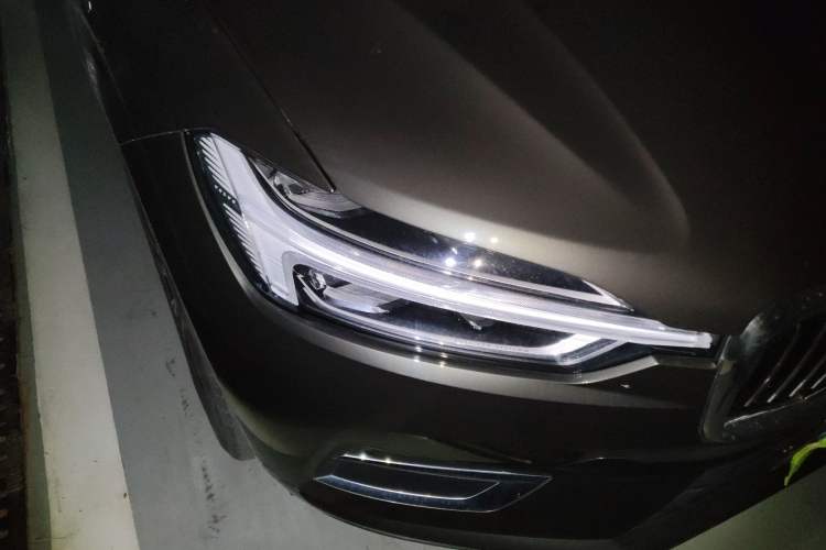 Used Volvo XC60 2020 T5 4x4 Smart Luxury Edition