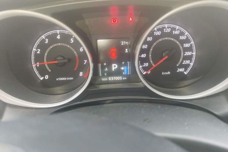 Used Mitsubishi ASX 2015 2.0L CVT Four-Wheel Drive Premium Edition
