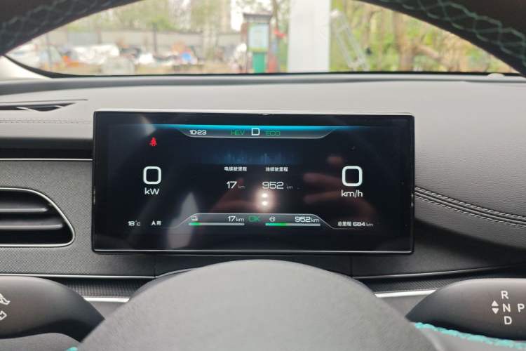 Used BYD Seal 06 New Energy 2026 DM-i Ultra-Enjoyment 128KM Luxury Edition Instrument Cluster