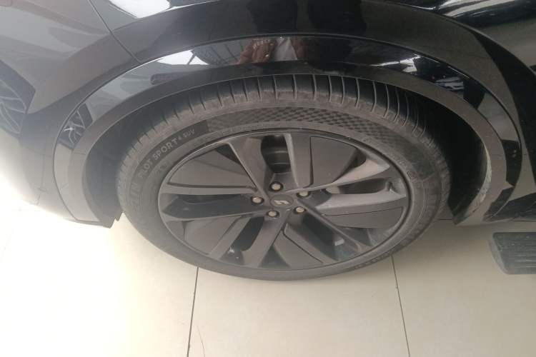 Used Li Auto L9 2024 Ultra Model
