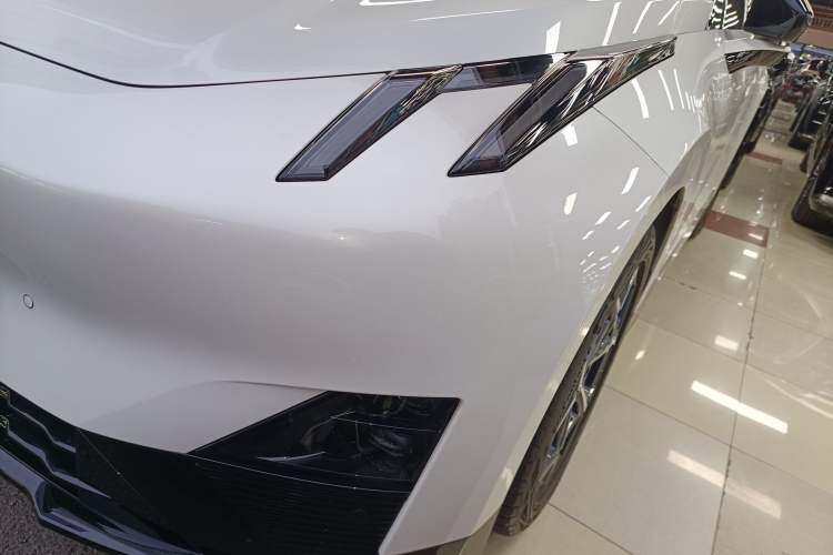 Used Lynk & Co Z20 2025 530 km Range Rear-Wheel Drive Max