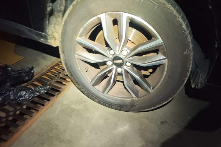 Used Wey VV5 2020 1.5T Two-Wheel Drive Smart Pioneer Right Front Wheel Hub