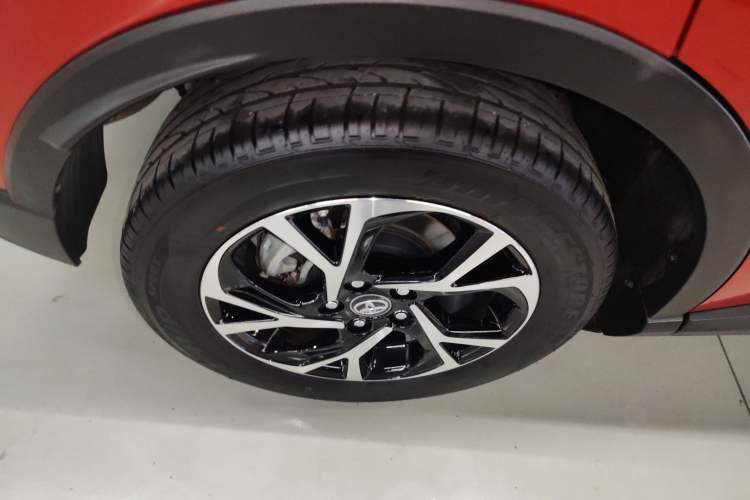 Used Toyota C-HR 2020 2.0L Leading Edition Right Rear Wheel Hub