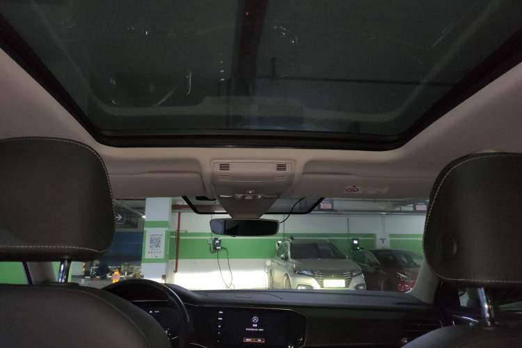 Used Volkswagen Tayron 2020 330TSI Two-Wheel Drive Luxury Connected Pro Edition