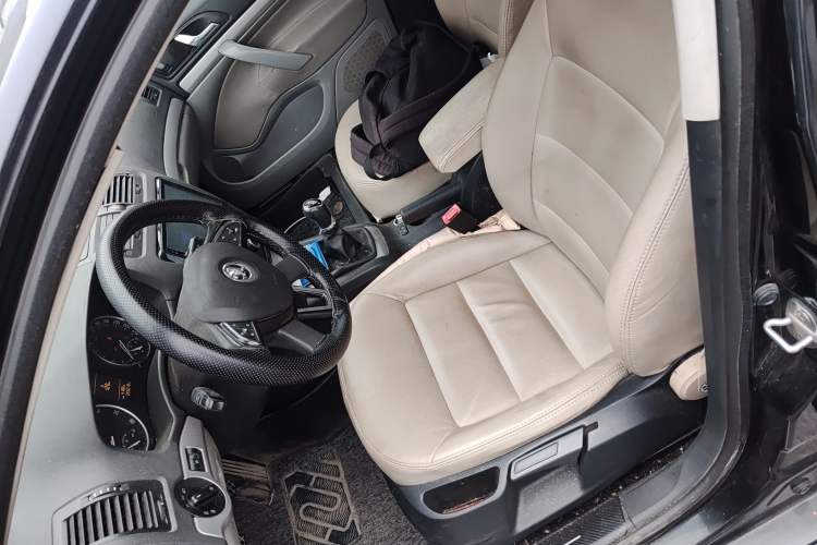 Used Skoda Octavia 2014 1.6L Manual Yijie Edition