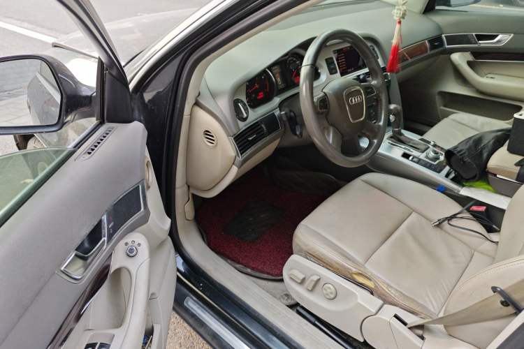 Used Audi A6L 2011 2.0 TFSI Automatic Standard Edition Driver Seat