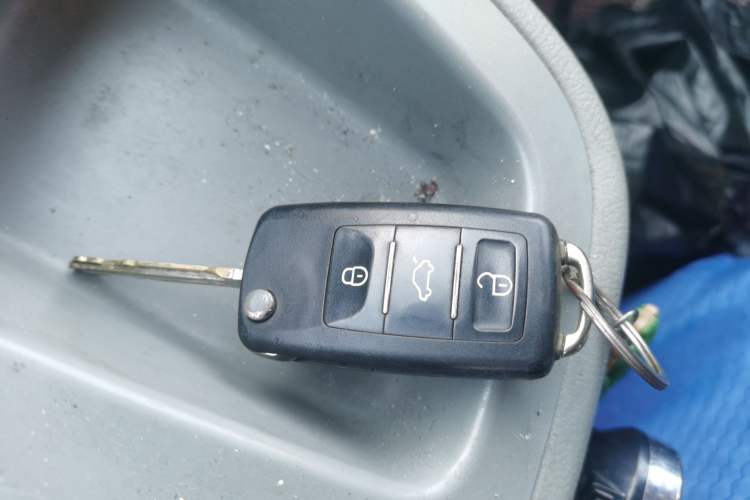 Used JAC Refine M3 2015 Maker Edition 1.6L Luxury Smart Version Vehicle Key