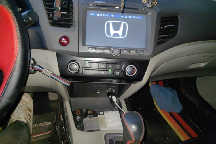 Used Honda Civic 2012 1.8L automatic comfort version Audio And AC Panel