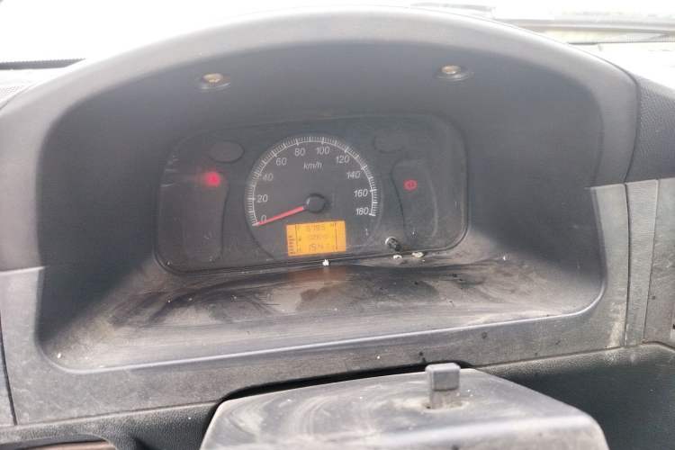 Used Wuling Zhiguang 2015 1.2L Practical LS-I Model