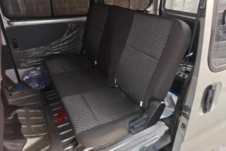 Used Wuling Zhiguang 2020 1.2L Practical Model China VI LSI