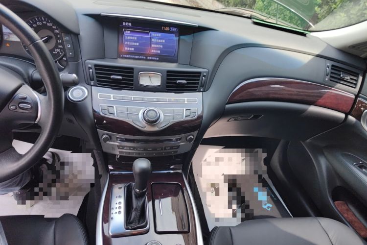 Used Infiniti Q70 2019 Q70L 2.0T Elite Plus Version
