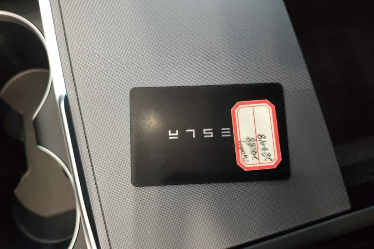 Used Tesla Model Y 2025 Rear-Wheel-Drive Version