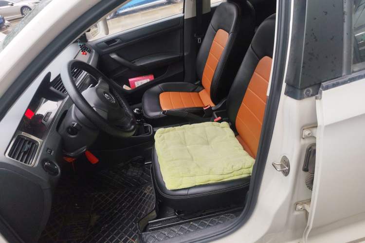 Used Volkswagen Santana 2019 1.5L Manual Fashion Edition China VI Standard
