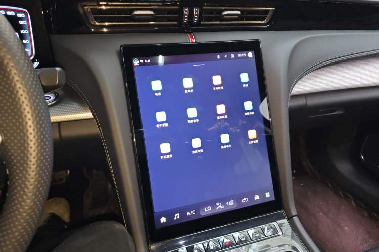 Used Hongqi H5 2023 1.5T DCT Smart Connect Flagship Edition
