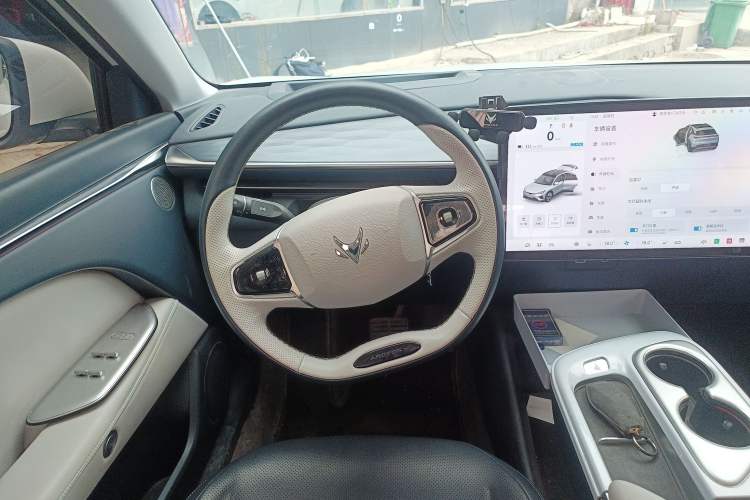 Used ARCFOX Alpha T5 2024 660 MAX Steering Wheel