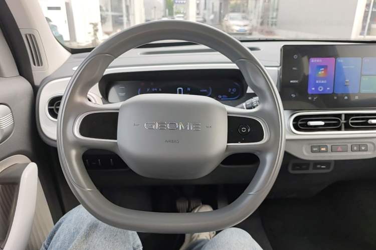 Used Geely Galaxy Panda 2025 210 km – Yuanqi Bear
