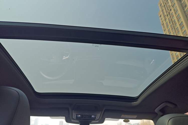 Used Volkswagen Tiguan L 2024 PRO 380TSI Four-Wheel Drive R-Line Prestige Edition
