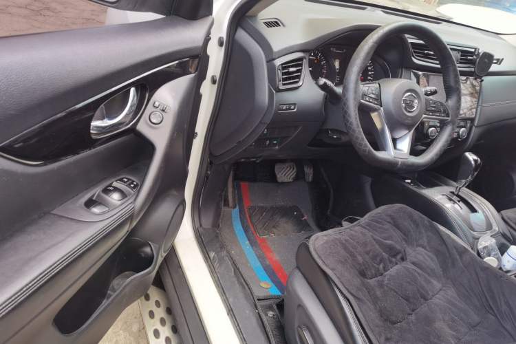 Used Nissan X-Trail 2019 2.0L CVT Smart Connect Comfort Edition 2WD