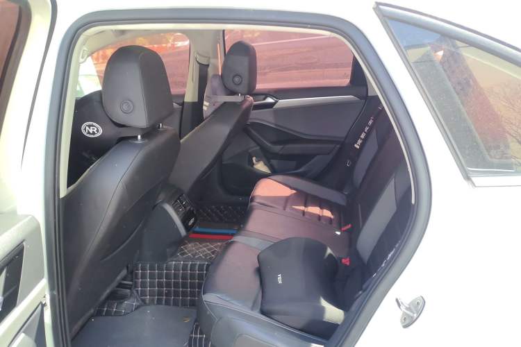 Used Volkswagen Sagitar 2020 280TSI DSG Comfort Version China VI Standard Left Rear Seat