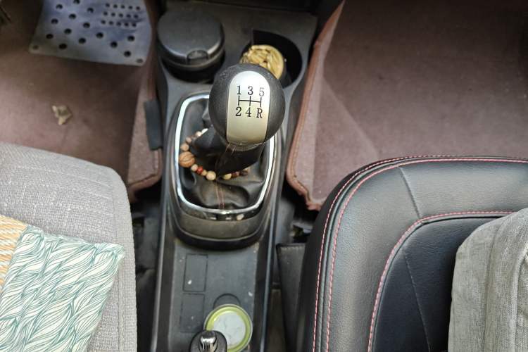 Used Great Wall M4 2012 1.5L Manual Comfort Version Gear Lever