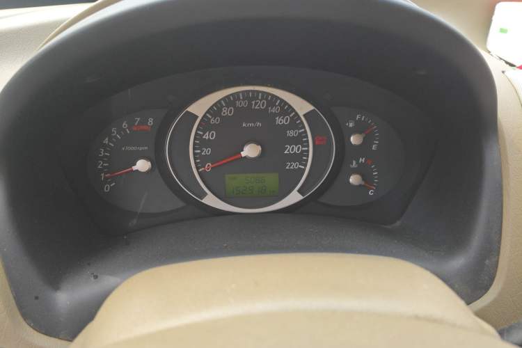Used Hyundai Tucson 2013 2.0L Manual Two-Wheel Drive Fashion Edition Instrument Cluster