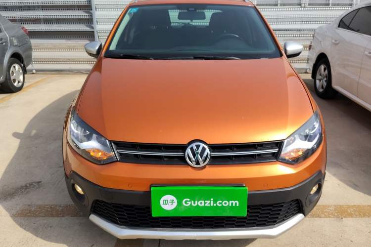 Used Volkswagen Polo 2014 1.6L Cross Polo Automatic Front