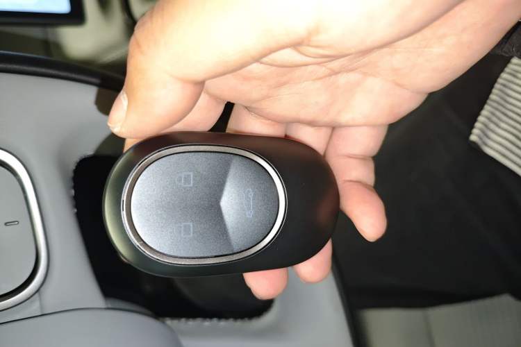 Used Nio ES6 2023 75 kWh
