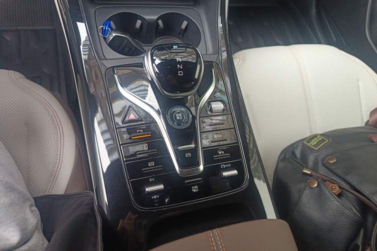 Used BYD Qin PLUS 2023 Champion Edition DM-i 55KM Leading Model
