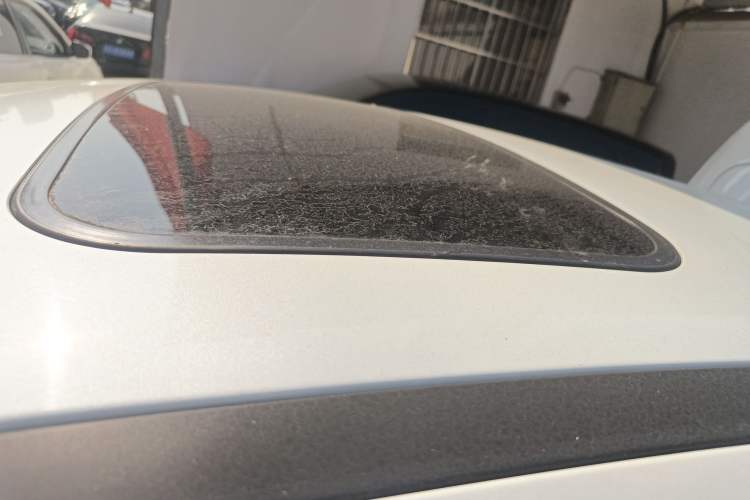 Used Ford Focus 2017 Hatchback 1.6L Automatic Fashion Edition Smart Drive Version
