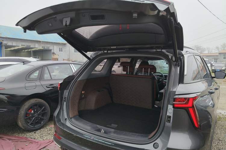 Used CHANGAN CS75 PLUS 2022 2nd Generation 1.5T Automatic Luxury Edition
