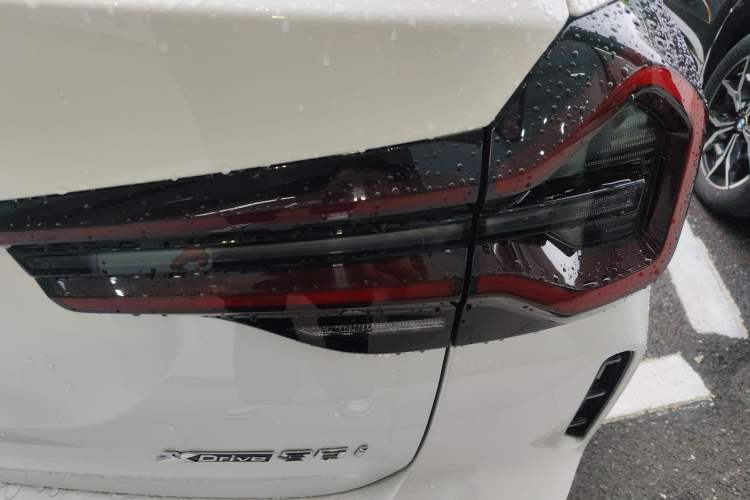 Used BMW X3 2023 xDrive30i Leading Model M Night Edition Package Right Rear Taillight