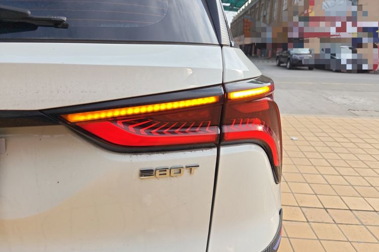 Used CHANGAN CS75 PLUS 2022 1.5T Automatic Luxury Model
