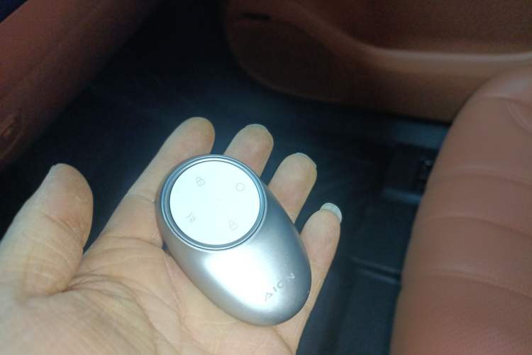 Used AION V 2024 Aion Tyrannosaurus 520 Smart Luxury Edition