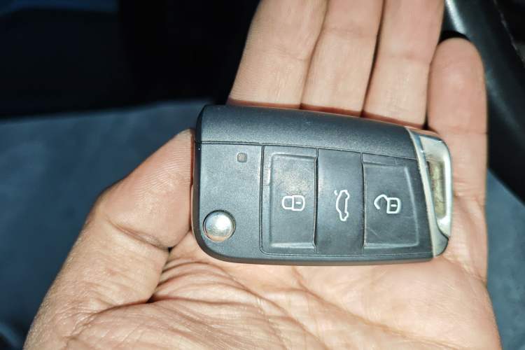 Used Volkswagen Sagitar 2020 200TSI DSG Comfort Version China VI Standard
