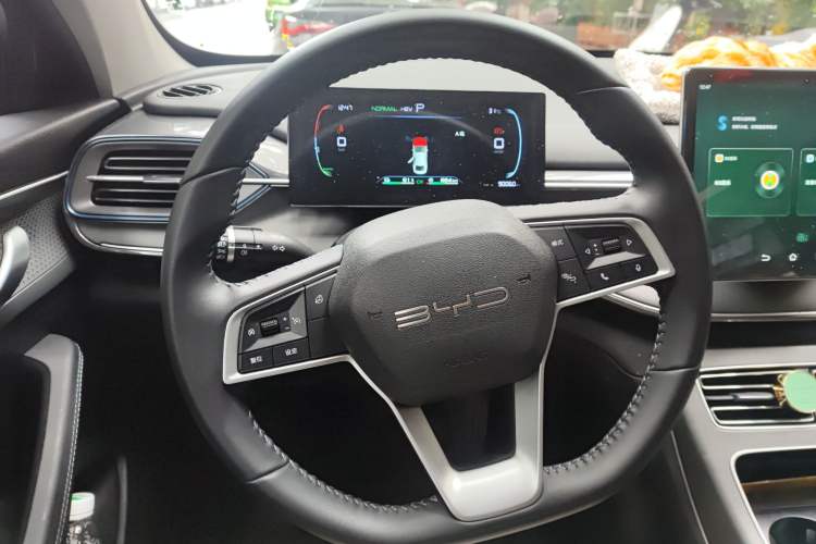 Used BYD Destroyer 05 2024 HONOR Edition DM-i 55KM Luxury Model Steering Wheel