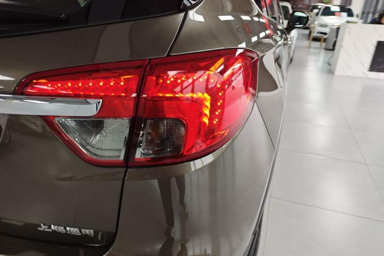 Used Buick Envision 2015 20T Two-Wheel-Drive Elite Model