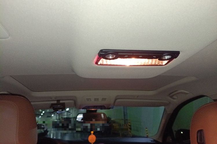 Used BMW 5 Series 2014 525Li Leading Model
