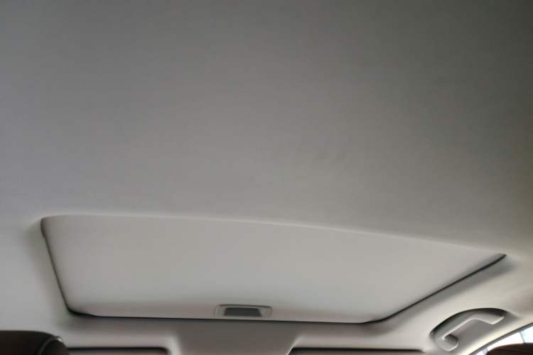 Used Acura CDX 2016 1.5T Two-Wheel Drive Deluxe Edition