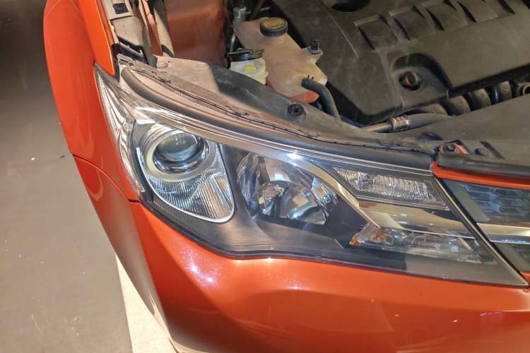 Used Toyota RAV4 2013 2.0L CVT Two-Wheel Drive Urban Edition
