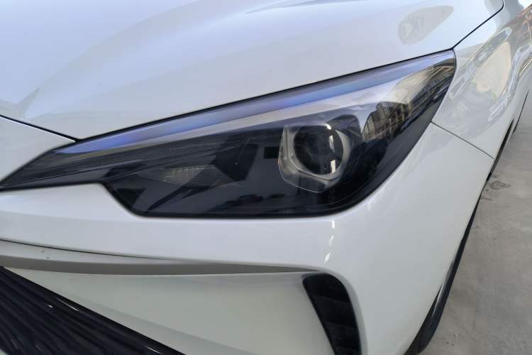 Used Roewe i5 2026 Model 1.5L CVT Luxury Version
