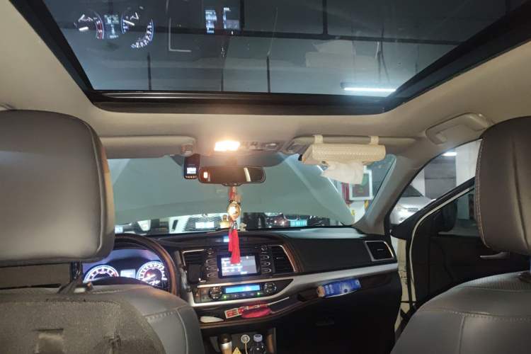 Used Toyota Highlander 2017 2.0T Four-Wheel Drive Luxury Edition 7 Seats
