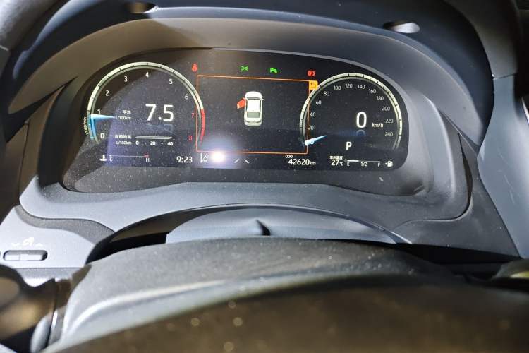 Used Toyota Camry 2021 2.5G Luxury Edition
