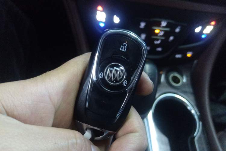 Used Buick Envision 2017 20T Two-Wheel Drive Elite Version Interior 1