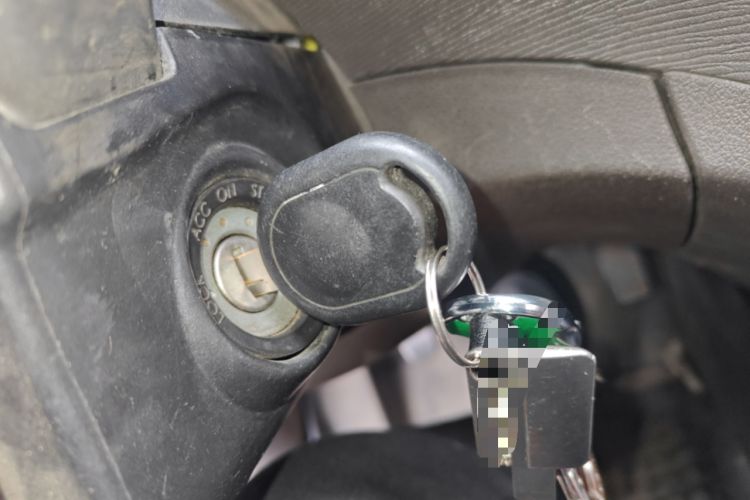 Used Wuling Hongguang 2015 1.2L S Base Model China V Standard