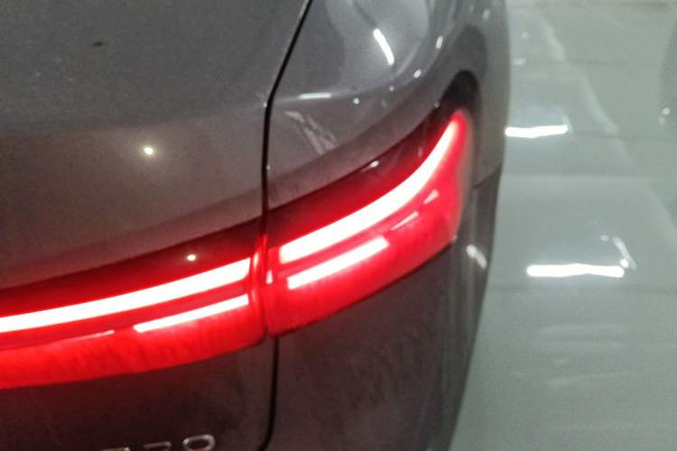 Used Volkswagen Passat 2025 Pro 380TSI Dragon Supreme Edition