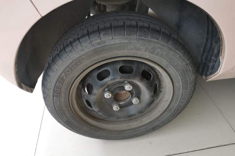 Used Wuling Hongguang MINIEV 2022 Macaron Premium Model – Lithium Iron Phosphate Right Rear Wheel Hub
